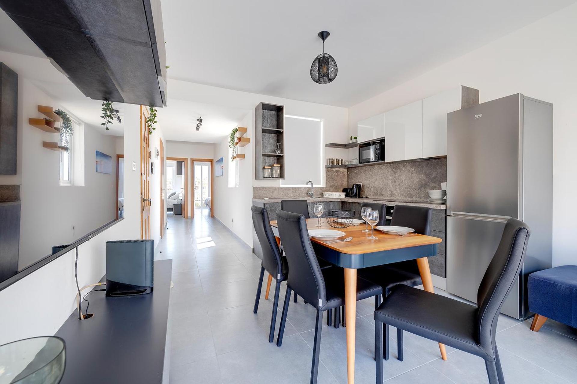 Stunning 2Br Holiday Penthouse In Central Слима Экстерьер фото