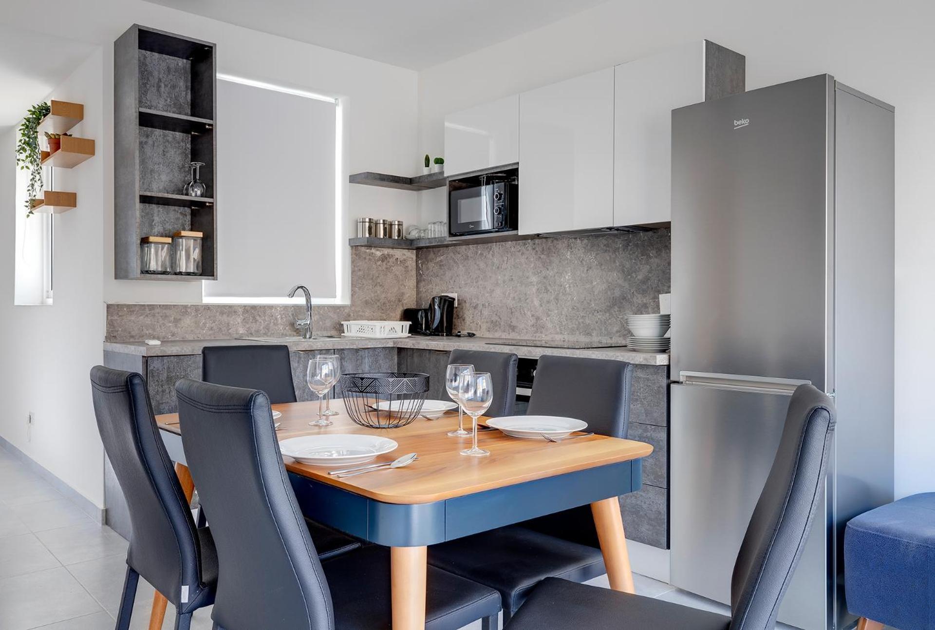 Stunning 2Br Holiday Penthouse In Central Слима Экстерьер фото